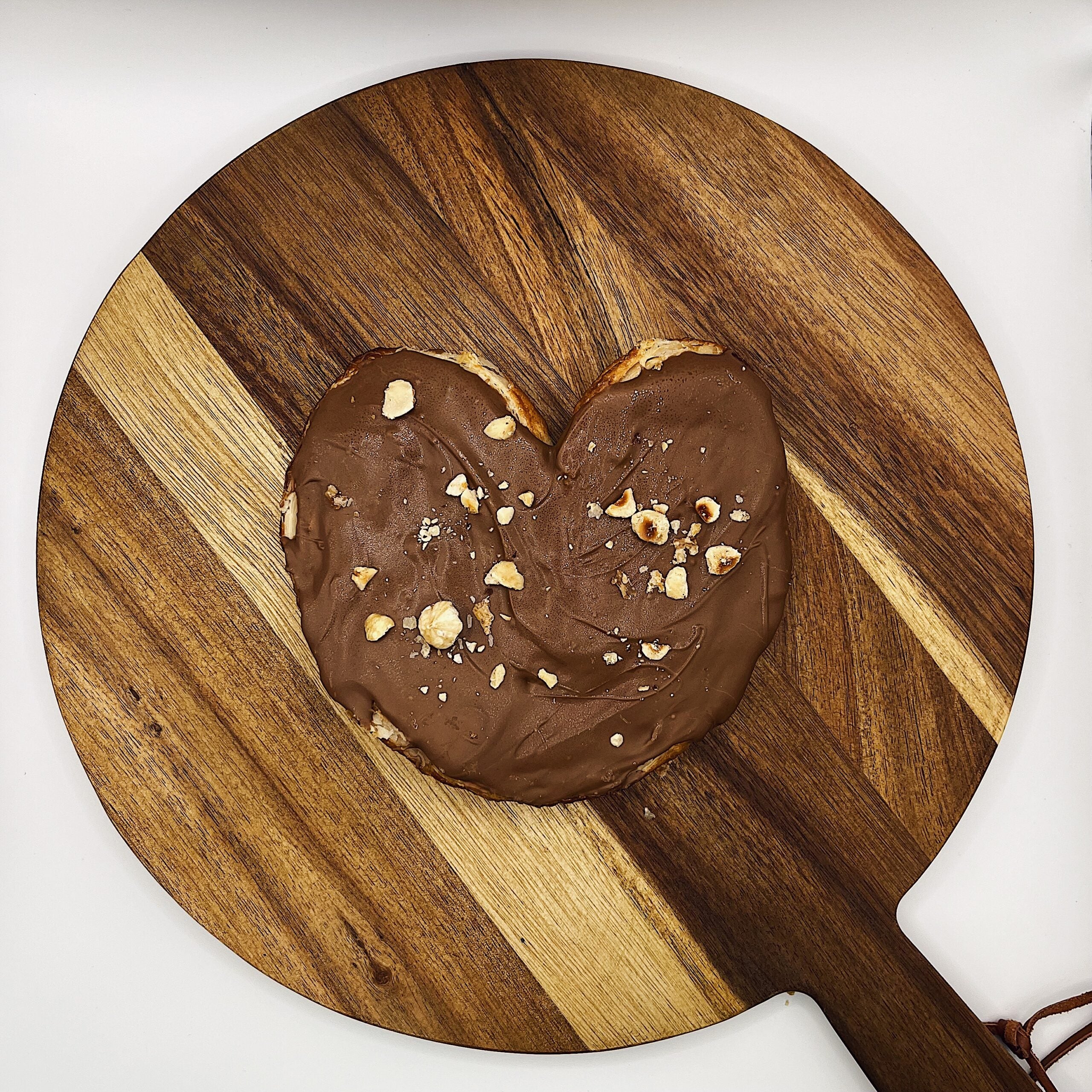 Palmera de chocolate con leche y avellana